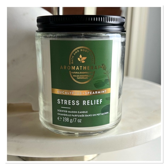 BATH & BODY WORKS 'Stress Relief' Eucalyptus/Spearmint Candle 🆕 - Picture 3 of 8